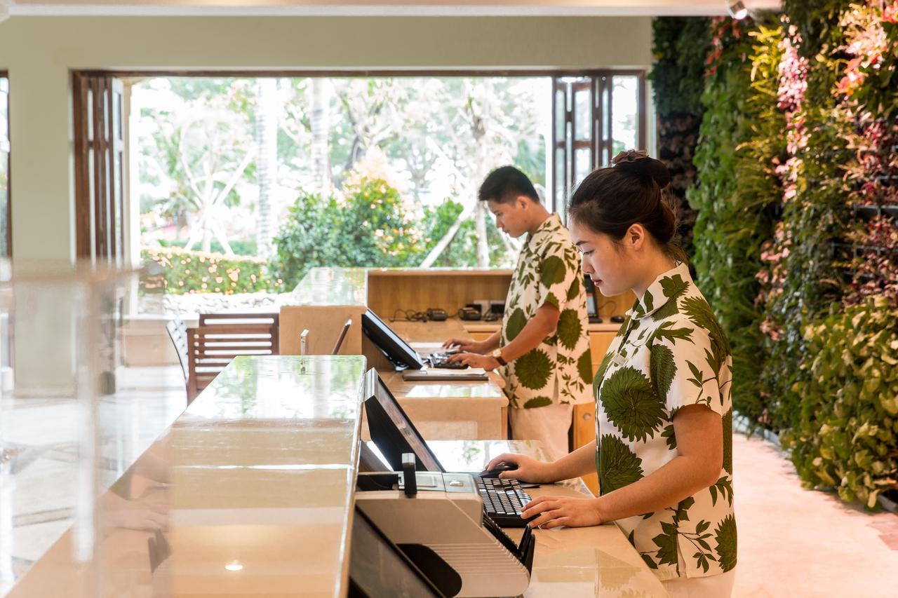 Sanya Resort Golden Palm Exterior photo